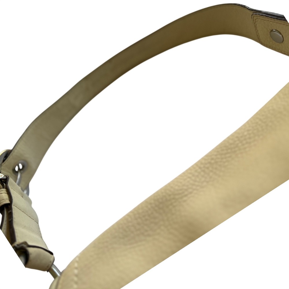 Vintage COACH Soho Pleated Flap Hobo Shoulder Bag, Cream/Ivory Pebbled Leather - Picture 4 of 11
